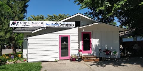 Dollys Doggie Salon