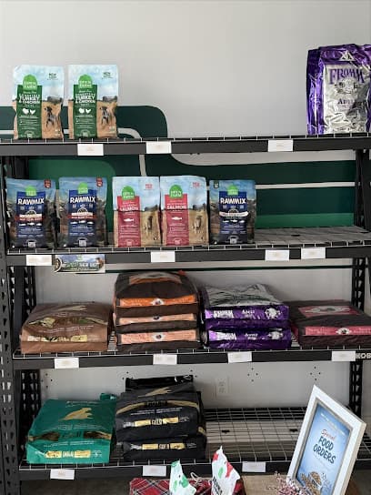 Wagz & Pawz Pet Supplies and Grooming