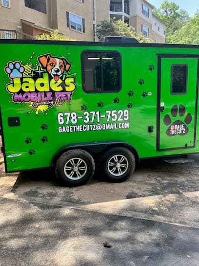 Jade's Mobile Pet Grooming llc